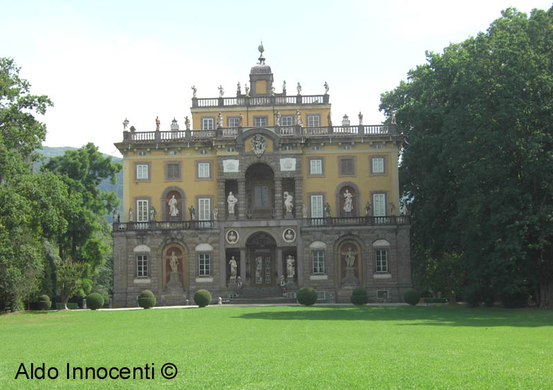 VILLA TORRIGIANI